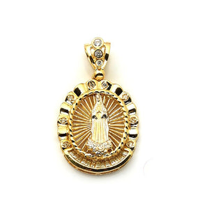 yellow gold pendant necklace